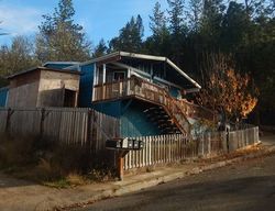 Pre-foreclosure in  NE CARMEN ST Roseburg, OR 97470