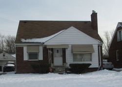 Pre-foreclosure in  LODEWYCK ST Detroit, MI 48224