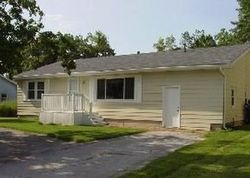 Pre-foreclosure in  W LOMBARD ST Springfield, MO 65802