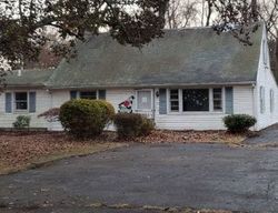 Pre-foreclosure Listing in FRIENDLY RD NORWALK, CT 06851