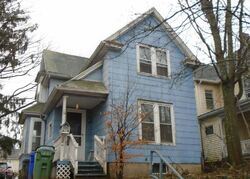 Pre-foreclosure Listing in LOVELAND ST MIDDLETOWN, CT 06457