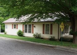 Pre-foreclosure Listing in S GREEN ST STATESVILLE, NC 28677