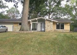 Pre-foreclosure in  BLUEGRASS LN Fort Wayne, IN 46815