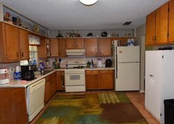 Pre-foreclosure Listing in 11TH ST SHALIMAR, FL 32579