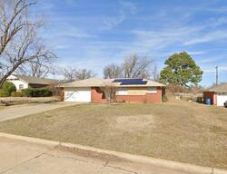  Country Club Cir, Oklahoma City OK