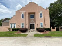 Pre-foreclosure in  CARTIER AVE New Orleans, LA 70122