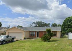 Pre-foreclosure in  MANTE DR Kissimmee, FL 34743
