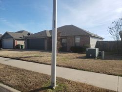 Pre-foreclosure Listing in ANEMONE DR NORTH LITTLE ROCK, AR 72117