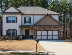 Pre-foreclosure in  BLACKTHORNE TRCE Dacula, GA 30019