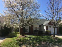 Pre-foreclosure in  BOLINGBROOK LN Charlotte, NC 28273