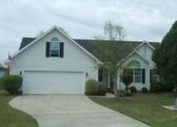 Pre-foreclosure Listing in QUARTER POLE LN HOPE MILLS, NC 28348