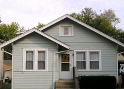 Pre-foreclosure Listing in SARATOGA AVE SW CANTON, OH 44710