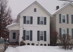 Pre-foreclosure Listing in BROWN ST BARBERTON, OH 44203