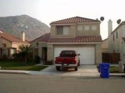 Pre-foreclosure in  SMOKETREE LN Fontana, CA 92337