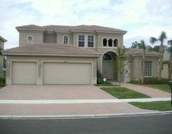 Pre-foreclosure in  OAK MEADOW LN Lake Worth, FL 33449