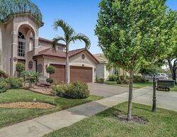 Pre-foreclosure in  SW 173RD TER Hollywood, FL 33029