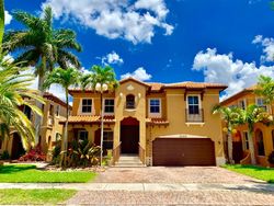 Pre-foreclosure in  SW 31ST LN Miami, FL 33185