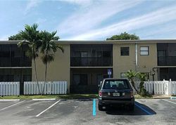 Pre-foreclosure in  SW 220TH ST  Miami, FL 33190