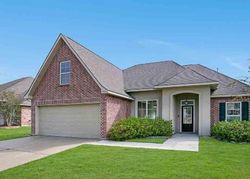 Pre-foreclosure in  KNIGHT DR Zachary, LA 70791