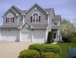 Pre-foreclosure Listing in WAINWRIGHT TER OLMSTED FALLS, OH 44138