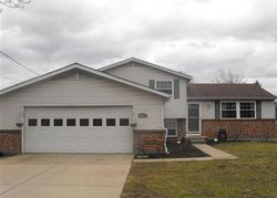 Pre-foreclosure in  STONE DR Harrison, OH 45030