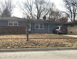  Evergreen St, Saint Charles IL