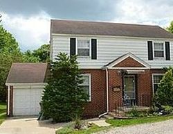 Pre-foreclosure in  GRAND AVE West Des Moines, IA 50265