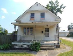  S 10th St, Burlington IA
