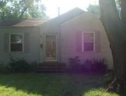 Pre-foreclosure in  37TH ST Des Moines, IA 50310
