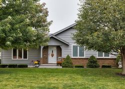 Pre-foreclosure in  SE 10TH ST Ankeny, IA 50021