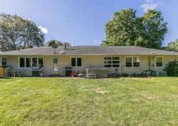 Pre-foreclosure in  IOWA AVE SE Cedar Rapids, IA 52403
