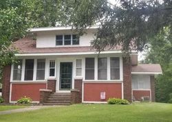 Pre-foreclosure Listing in WEST ST THOMSON, IL 61285