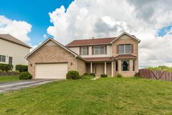 Pre-foreclosure in  CARIBOU LN Schaumburg, IL 60192