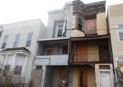 Pre-foreclosure Listing in ORIENT AVE JERSEY CITY, NJ 07305