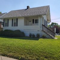 Pre-foreclosure in  DEER PARK AVE Cincinnati, OH 45236