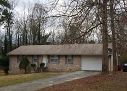  Westley Dr, Riverdale GA