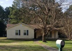 Pre-foreclosure in  WHITFIELD DR Riverdale, GA 30296