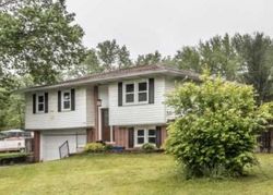 Pre-foreclosure in  SUMMIT GLEN DR SW Pataskala, OH 43062