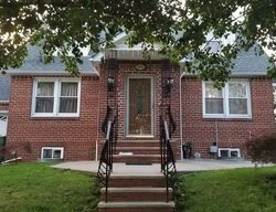 Pre-foreclosure Listing in INGALLS AVE LINDEN, NJ 07036