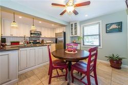 Pre-foreclosure in  BROOKSIDE DR Roselle, NJ 07203
