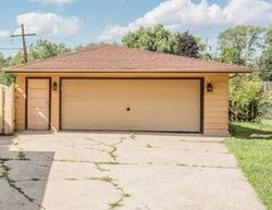 Pre-foreclosure in  W JANICE LN Addison, IL 60101