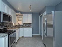  E 264th St, Euclid OH
