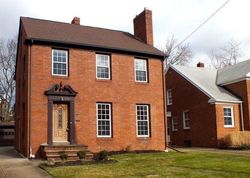 Pre-foreclosure in  GROSVENOR RD Cleveland, OH 44118