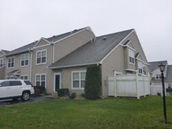 Pre-foreclosure in  COURT LN Carlisle, PA 17013