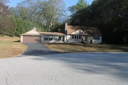 Pre-foreclosure Listing in EARL DR WINDHAM, CT 06280