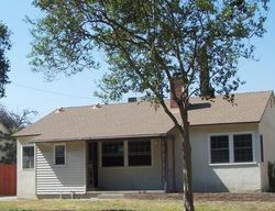 Pre-foreclosure in  W 25TH ST San Bernardino, CA 92405