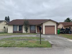 Pre-foreclosure in  NW 91ST TER Fort Lauderdale, FL 33351