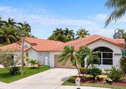 Pre-foreclosure in  CAMDEN CT Pompano Beach, FL 33063