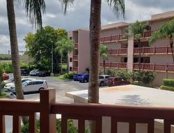 Pre-foreclosure in  MOCKINGBIRD LN  Fort Lauderdale, FL 33324