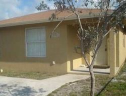  Charleston St, Hollywood FL